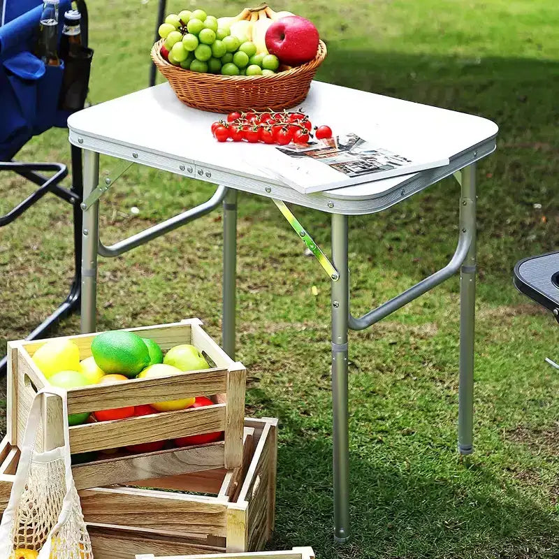 Acekool Tavolino Pieghevole con Altezza Regolabile, Tavolo da Campeggio Portatile con Telaio in Alluminio Leggero e Maniglia per il Trasporto, Argento