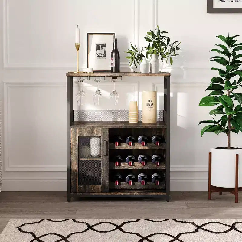 Credenza mobile bar a 3 livelli con portabottiglie e spazio contenitore, mobile buffet con portabicchieri e anta a rete, per cucina, soggiorno e bar