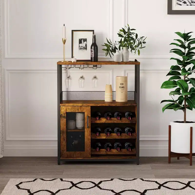 Credenza mobile bar a 3 livelli con portabottiglie e spazio contenitore, mobile buffet con portabicchieri e anta a rete, per cucina, soggiorno e bar