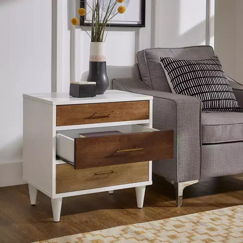 Comodino bianco a 3 cassetti in stile moderno di metà secolo, 1 persona